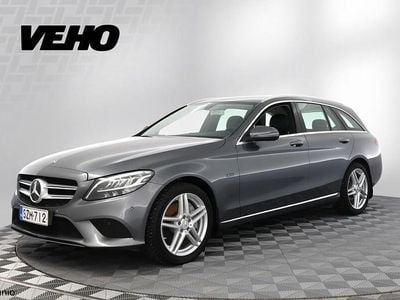 Käytetty 2020 Mercedes C300e Avantgarde Edition Farmari | 22 300 € (Perustarjous)