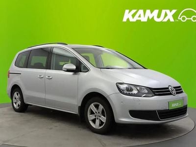 Käytetty VW Sharan Comfortline 150 HP (110 kW) 2017 Hopea / harmaa Tila-auto