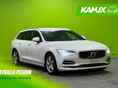 Valkoinen Käytetty 2018 Volvo V90 Momentum Farmari | 13 990 €