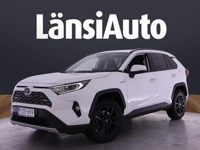 Käytetty 2022 Toyota RAV4 Executive Farmari | 38 390 €