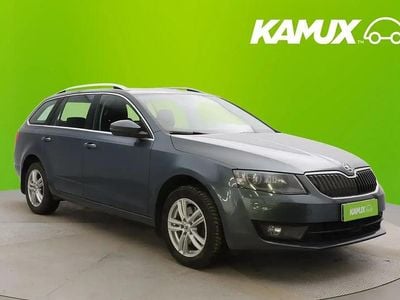 Käytetty Skoda Octavia Elegance 180 HP (132 kW) 2014 Hopea / harmaa Farmari