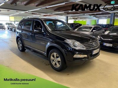 käytetty Ssangyong Rexton D20 AWD 5AT QUARTZ // 7-Paikkainen / Neliveto / Suomi-Auto / Vetokoukku / Vakkari / Tutka //