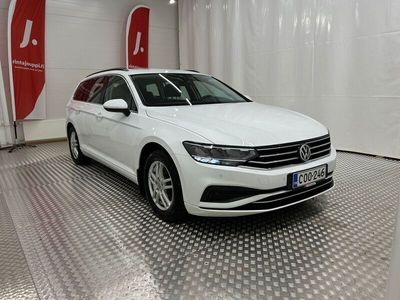 käytetty VW Passat Variant 1,5 TSI EVO 110 kW DSG-automaatti - Webasto, 1-omistaja, Huollettu 11/2023, Kaistavahti - Ilmainen kotiintoimitus!