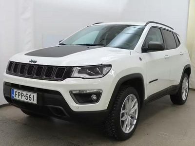 Valkoinen Käytetty 2020 Jeep Compass Trailhawk Katumaasturi | 24 890 € (Perustarjous)