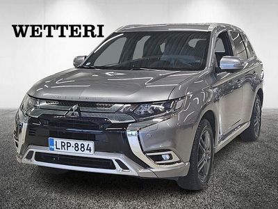Käytetty Mitsubishi Outlander P-HEV Instyle 135 HP (99 kW) 2019 Katumaasturi