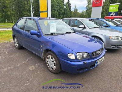 Punainen Käytetty 2001 Toyota Corolla Active Farmari | 18 800 €