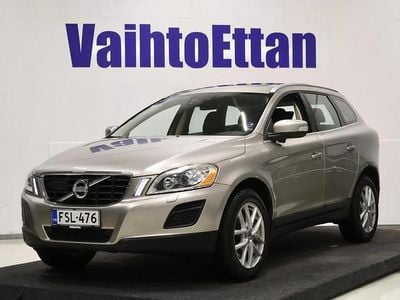 Käytetty Volvo XC60 Summum 215 HP (158 kW) 2012 Harmaa Katumaasturi