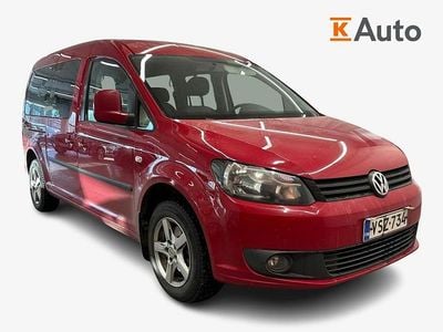 Käytetty VW Caddy Maxi Trendline 101 HP (74 kW) 2012 Punainen Tila-auto
