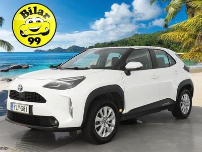 Käytetty 2022 Toyota Yaris Cross Business Edition Katumaasturi | 27 840 € (Perustarjous)