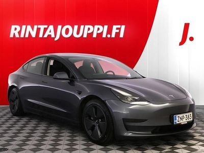 Harmaa Käytetty 2021 Tesla Model 3 Standard Range Plus Sedan | 22 280 € (Perustarjous)