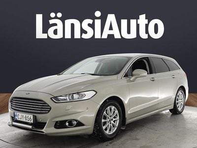 Käytetty Ford Mondeo Titanium 160 HP (117 kW) 2016 Harmaa Farmari
