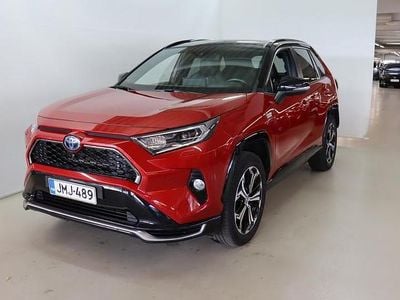 Punainen Käytetty 2021 Toyota RAV4 Hybrid Premium Katumaasturi | 34 900 € (Kallis)