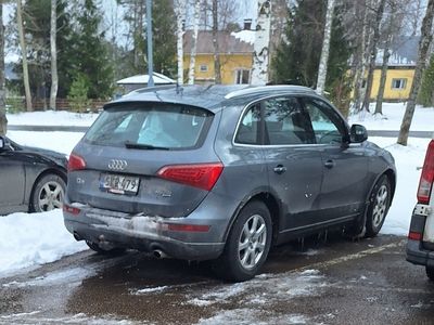 käytetty Audi Q5 2,0 TFSI hybrid quattro tiptronic-autom. - 3kk lyhennysvapaa - Tulossa myyntiin! Hybridi, Neliveto, Suomiauto, Vetokoukku - Ilmainen kotiintoimitus! - J. autoturva