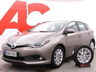 Käytetty Toyota Auris Active 98 HP (72 kW) 2016 Ruskea (beige) Viistoperä