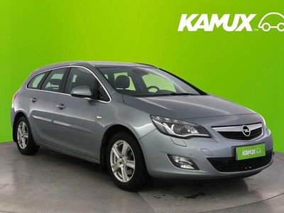 Hopea / harmaa Käytetty 2011 Opel Astra Sport Farmari | 5 900 € (Hieman kallis)