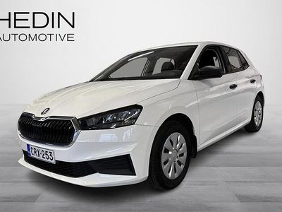 Valkoinen Käytetty 2024 Skoda Fabia Essence Viistoperä | 17 990 € (Hieman kallis)