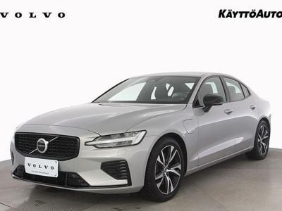 Harmaa Käytetty 2024 Volvo S60 Performance Sedan | 45 890 € (Hieman kallis)