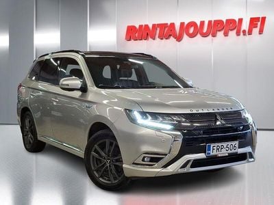 Käytetty Mitsubishi Outlander P-HEV Instyle 135 HP (99 kW) 2020 Hopea Katumaasturi