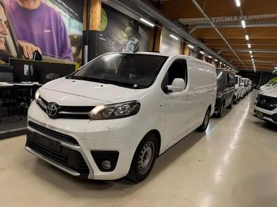 Valkoinen Käytetty 2019 Toyota Proace Tila-auto | 19 900 € (Kallis)