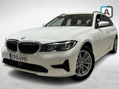 käytetty BMW 330e 3-sarja G21 TouringxDrive A Charged Edition **NAVI, SÄHKÖISESTI TAITTUVA VETOKOUKKU, NAHAT** - BPS vai