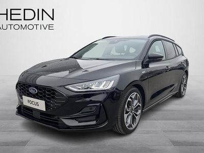 Musta Käytetty 2025 Ford Focus ST-Line Farmari | 41 900 €
