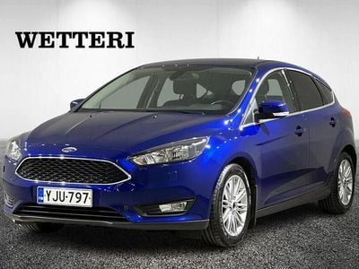Käytetty Ford Focus 125 HP (91 kW) 2018 Sininen Viistoperä