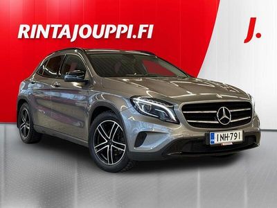 Harmaa Käytetty 2015 Mercedes GLA200 Business Katumaasturi | 14 400 € (Hyvä tarjous)