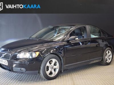 käytetty Volvo S40 2,4 (170 hv) aut Kinetic Business # Suomi-auto, Juuri katsastettu, Huoltokirja, Vakkari, Koukku, Lohkis sis puhallin #