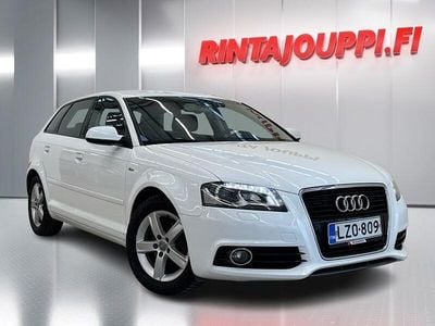 Käytetty Audi A3 Sportback Attraction 125 HP (91 kW) 2011 Viistoperä
