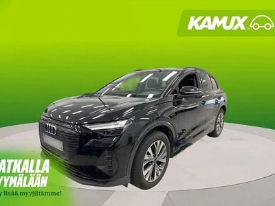 Käytetty Audi Q4 e-tron Basis 194 kW (265 HP) 2022 Musta Katumaasturi