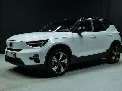 Käytetty Volvo XC40 Core 169 kW (231 HP) 2022 Valkoinen Katumaasturi