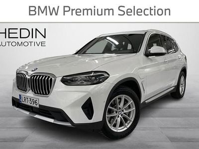 Valkoinen Käytetty 2023 BMW X3 Katumaasturi | 39 700 € (Perustarjous)