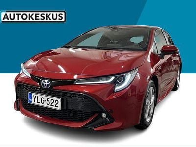 Käytetty Toyota Corolla Active 97 HP (71 kW) 2019 Punainen Viistoperä