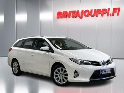 Käytetty 2015 Toyota Auris Touring Sports Active Farmari | 12 980 € (Perustarjous)