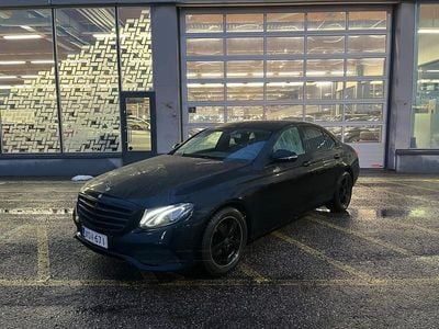 Musta Käytetty 2019 Mercedes E200 Night Sedan | 18 900 € (Hyvä tarjous)