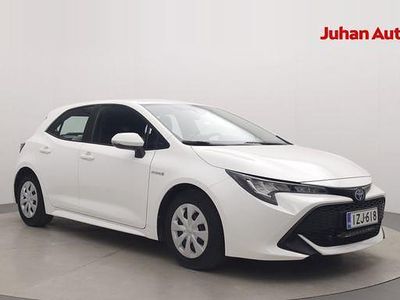 Valkoinen Käytetty 2021 Toyota Corolla Life Viistoperä | 17 490 € (Perustarjous)