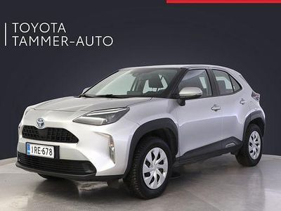 Hopea Käytetty 2023 Toyota Yaris Cross Active Katumaasturi | 25 880 € (Perustarjous)