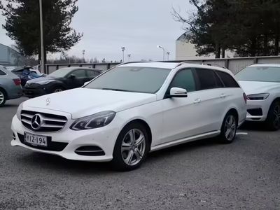 Mercedes E220