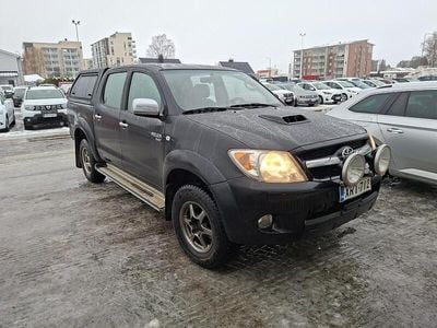 Käytetty Toyota HiLux SR 120 HP (88 kW) 2007 Musta Nouto