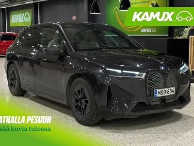 Käytetty BMW iX Sport Line 544 kW (740 HP) 2023 Hopea / harmaa Katumaasturi