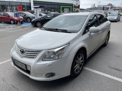 käytetty Toyota Avensis 2,0 D-4D DPF Sol Edition Wagon