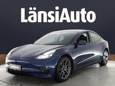 Käytetty Tesla Model 3 258 kW (351 HP) 2022 Sedan