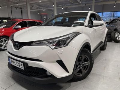 Käytetty Toyota C-HR Multidrive S 116 HP (85 kW) 2019 Valkoinen Katumaasturi