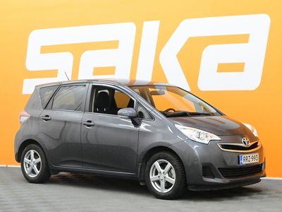 käytetty Toyota Verso-S 1,33 Dual VVT-i Active Multidrive S ** Suomi-auto / P-Kamera / BT-audio / Rattivaihteet / Lohkolämmitin+Sisäpistoke **