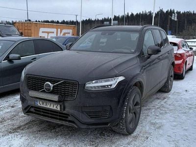 Käytetty Volvo XC90 R-Design 456 HP (335 kW) 2022 Katumaasturi