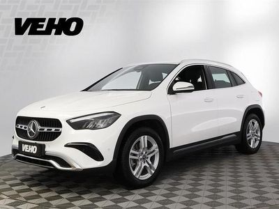 Käytetty Mercedes GLA250 Advanced Plus 160 HP (117 kW) 2024 Valkoinen Katumaasturi