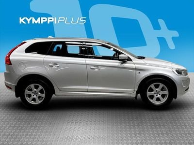 Käytetty Volvo XC60 Ocean Race 220 HP (161 kW) 2016 Valkoinen Katumaasturi