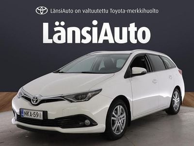 Käytetty Toyota Auris Touring Sports Active 116 HP (85 kW) 2017 Valkoinen Farmari