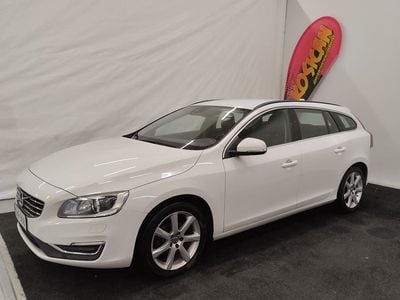 Käytetty 2017 Volvo V60 Business Edition Farmari | 14 270 € (Supertarjous)