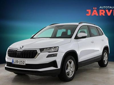 Valkoinen Käytetty 2023 Skoda Karoq Ambition Katumaasturi | 28 900 € (Perustarjous)
